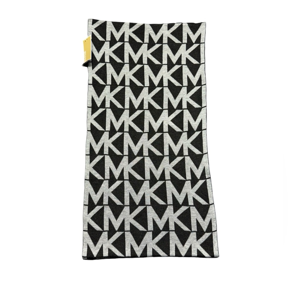 MICHAEL Michael Kors Black and White Logo Jacquard Scarf NWT no box